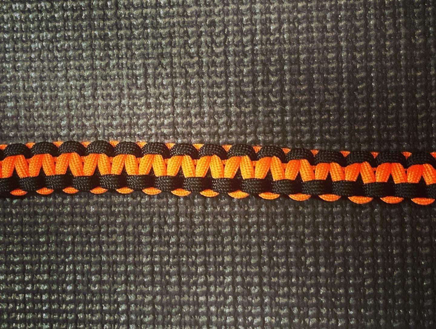 Dog Leash (Cobra Knot) - 2 Feet Long